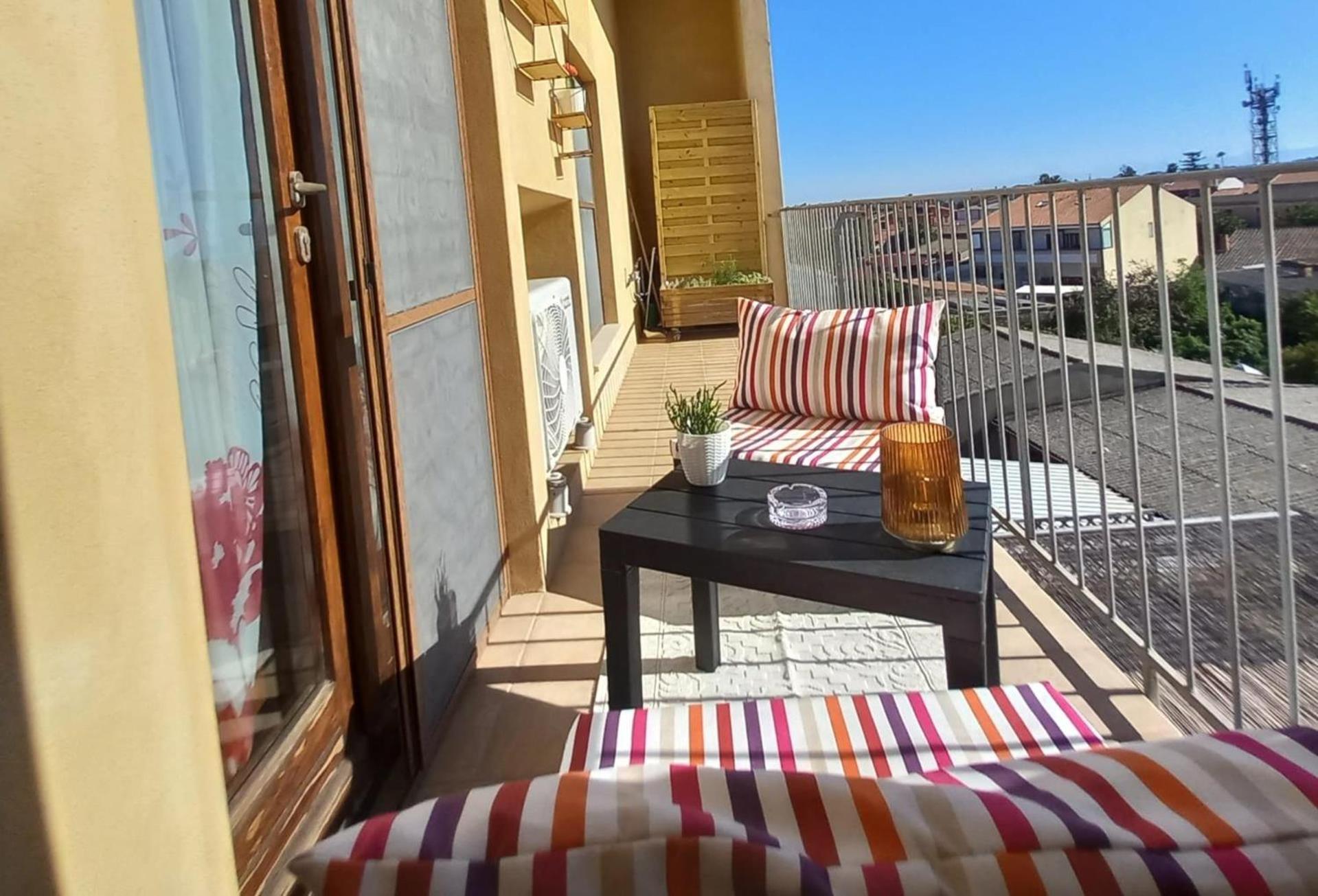 Casa Vacanze Di Alex Càbras Eksteriør billede